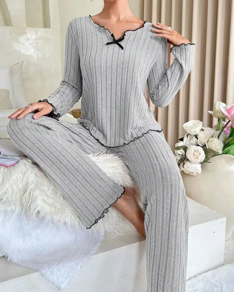 Ribbed Long-Sleeved Pyjama Set - Voldara