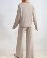 Ribbed V-Neck Pyjama Set - Voldara