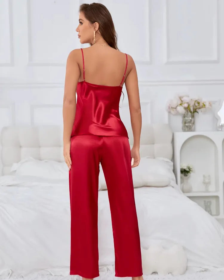 Sleeveless Satin Pyjama Set - Voldara