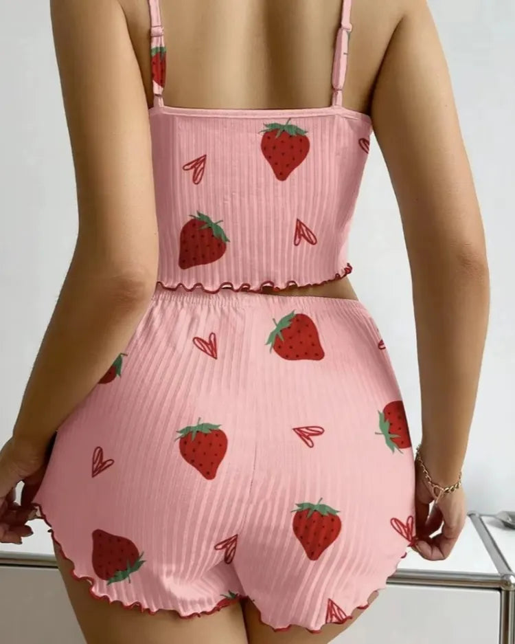 Strawberry Silky Pyjama Set - Voldara