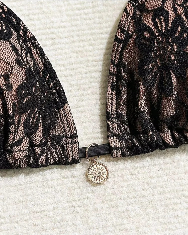 Three-Piece Bikini Set - Voldara